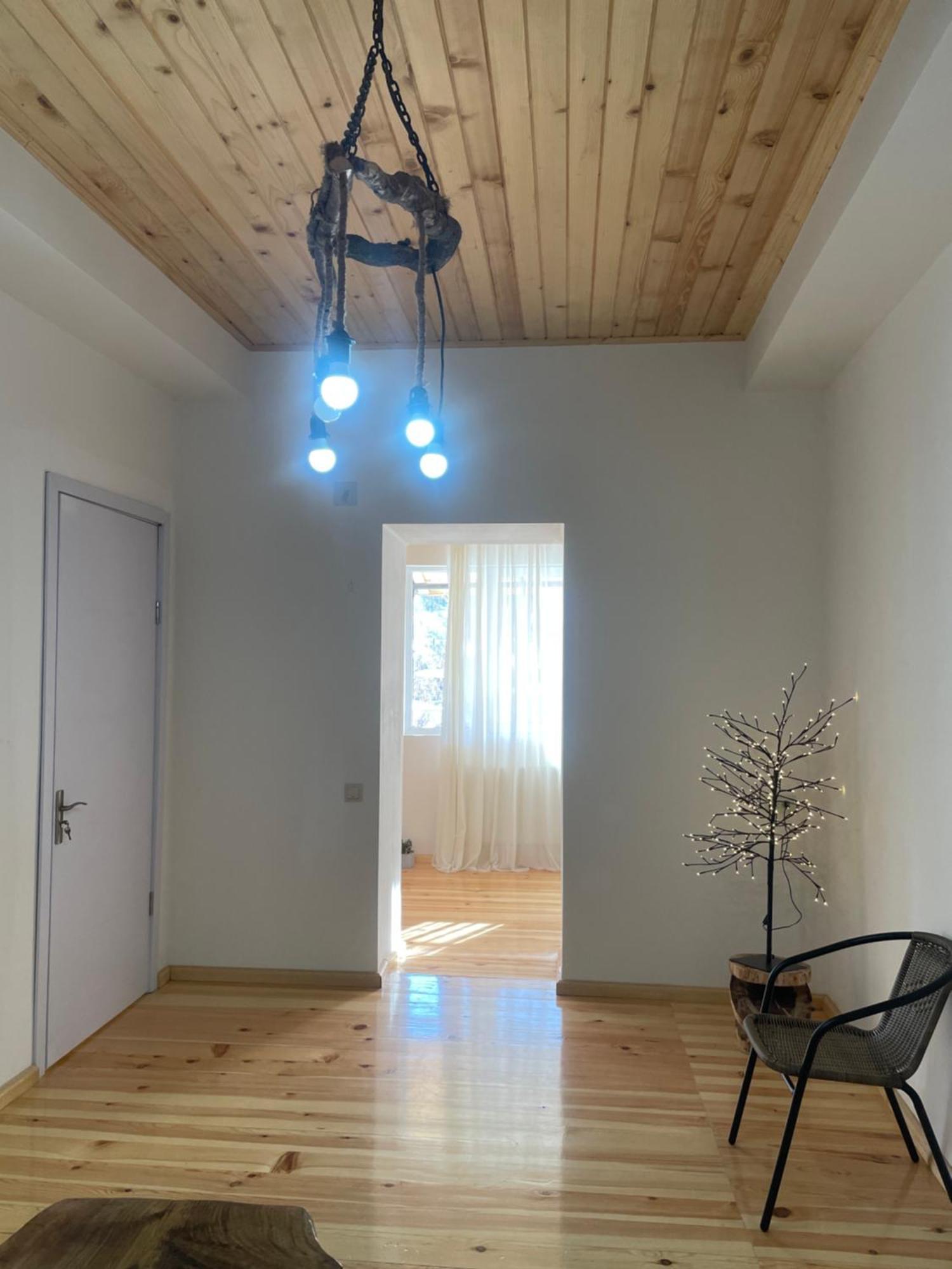 Mamuka Chartolani Guesthouse Местия Экстерьер фото